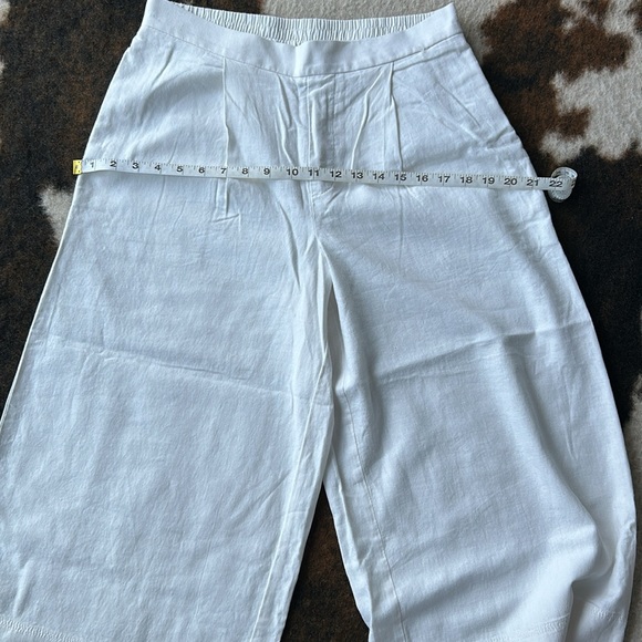 Banana Republic brand new with tags , wide linen pants size small, paid 280$ - Picture 10 of 11